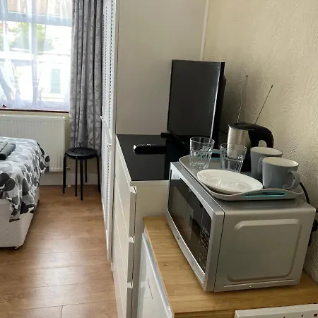 North West Lodge Guest House Londra Esterno foto