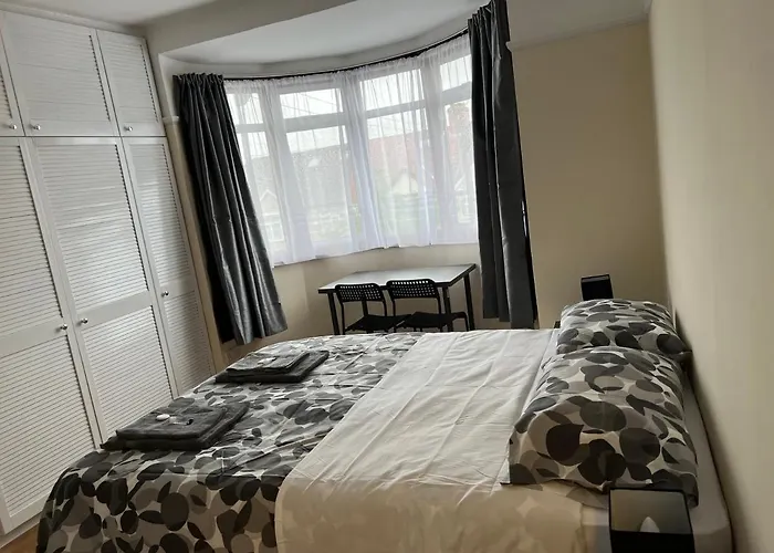 North West Lodge Guest House